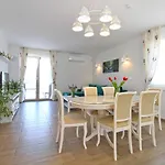Villa Dream Place 2173