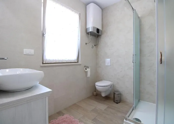 Dream Place 2173 Bale